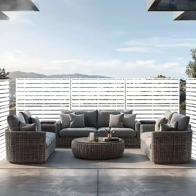 Adams Fine Four-Fold Louvered White Galvanized Steel Screen 183x120x40cm